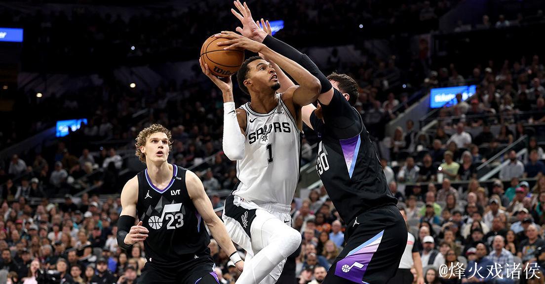 马尔卡宁29分文班亚马空砍32+7 爵士终结马刺八连胜 马尔卡宁29分文班亚马空砍32+7 爵士终结马刺八连胜